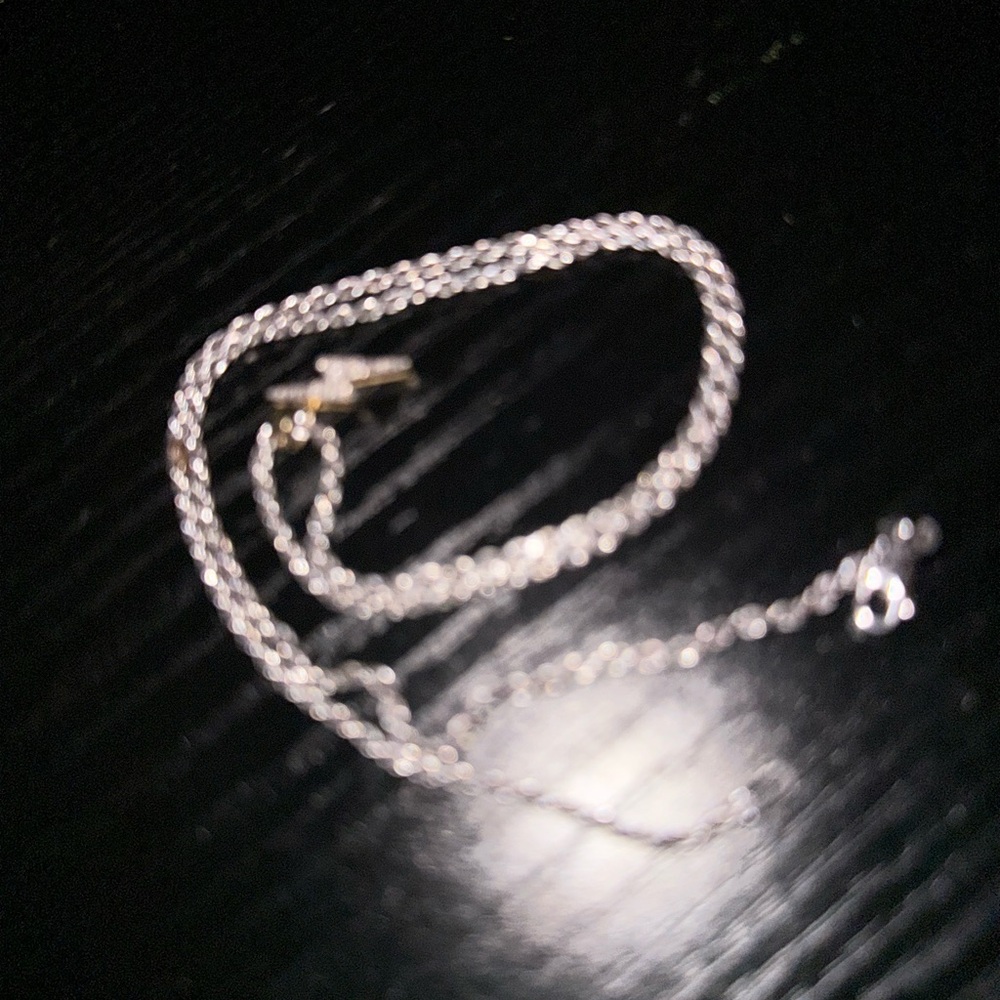 Elegant Silver Men's Chain Necklace with Gold/Dimond lightning bolt pendant.